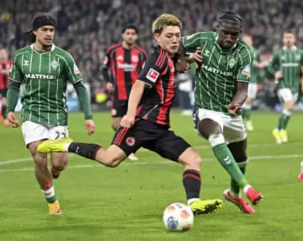 ブレーメンの菅原がアシスト　サッカーのドイツ1部