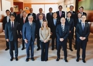 伊首相、日本企業幹部と意見交換　鉱物調達、投資拡大呼びかけ