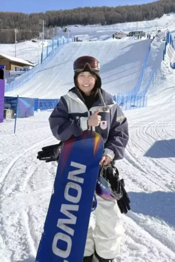 村瀬心椛「気持ちよく滑れた」　スロープで2冠へテスト滑走