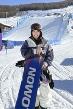 村瀬心椛「気持ちよく滑れた」　スロープで2冠へテスト滑走