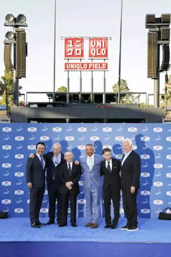 ドジャース本拠地に「ユニクロ」　大谷翔平ら所属、パートナー契約