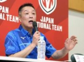 真鍋政義氏、バレー韓国リーグへ　女子、IBK企業銀行の監督に