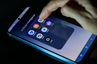 AI、若者雇用に悪影響と懸念　国際労働機関が警鐘