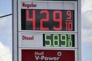 米3月物価3.5％上昇　2年10カ月ぶり高水準