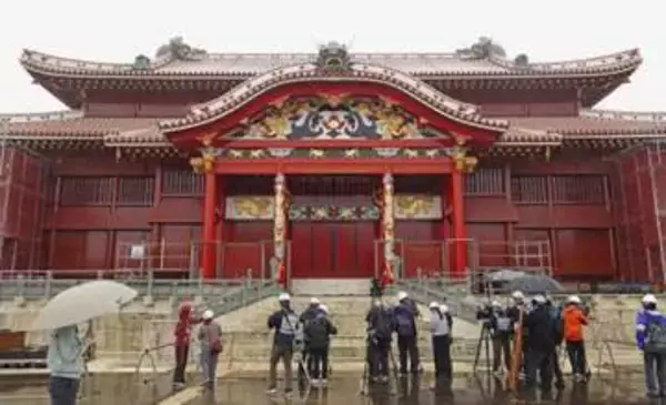 首里城正殿、11月23日公開　焼失後再建、前日に復元完成式