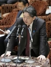 選挙運動の労務費で報告書訂正へ　林総務相「11人実態合致せず」