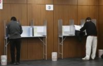 在外投票始まる、有権者10万人　外国人政策に関心