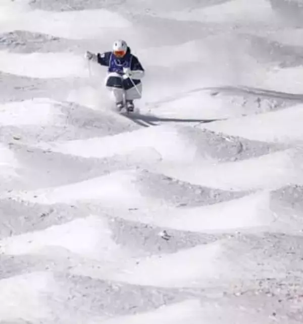 堀島行真、2大会連続「銅」　フリースタイル・12日