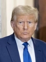 新たに労働統計局長指名　トランプ米大統領