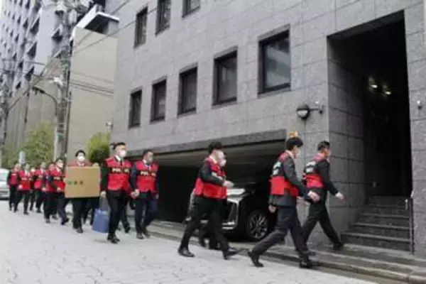 警視庁、住吉会本部を家宅捜索　4億円強盗、一部上位に流れたか