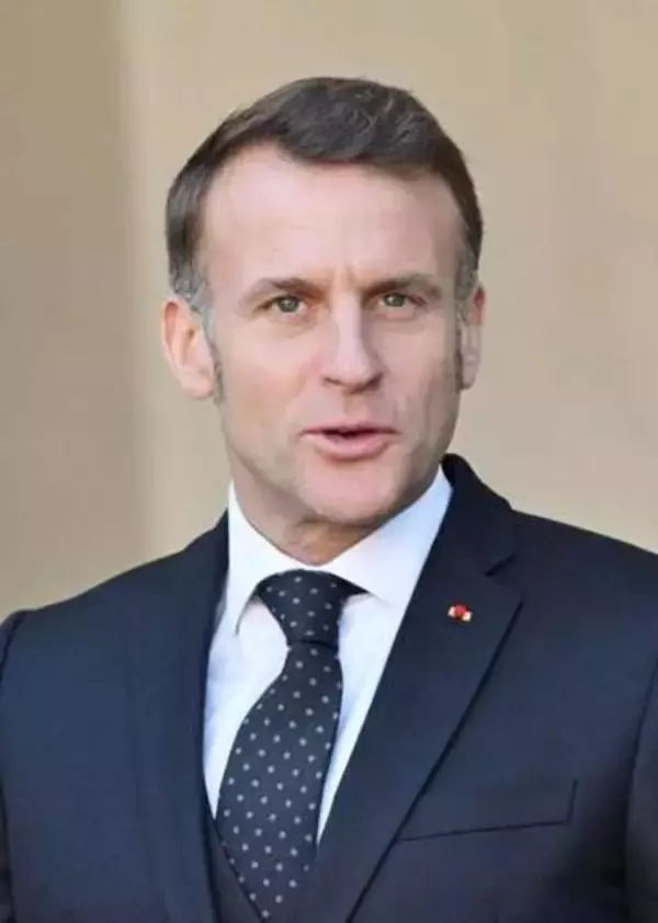 「毎日話すな」とフランス大統領　トランプ氏を暗に批判