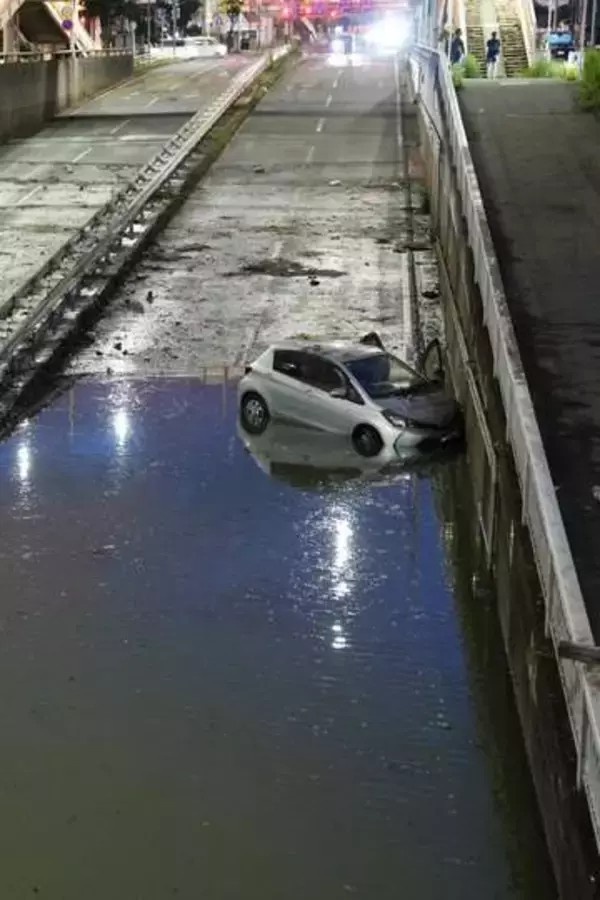 80カ所で水没車両134台　県庁所在地のアンダーパス