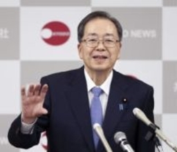 公明の斉藤代表、定数減法案批判　「企業献金規制優先を」