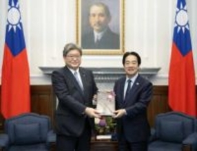 台湾総統と自民・萩生田氏が会談　協力強化一致、中国は訪問に抗議