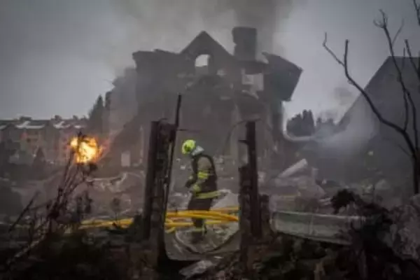 民間人死者、1万5千人超に　ロシア侵攻から4年のウクライナ