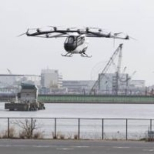空飛ぶクルマがデモ飛行　スカイドライブ、東京で