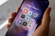 EU、AIサービスで透明性確保　規制法で義務化