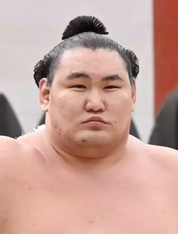 横綱豊昇龍、右膝手術を明かす　秋場所出場は厳しい状況か