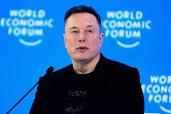 マスク氏、共和党支援へ　米中間選挙で190億円投入