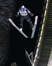 W杯ジャンプ、小林陵侑は5位　男子個人第1戦