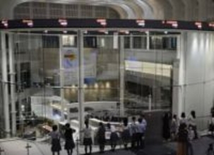 東証、最高値更新5万8753円　終値170円高