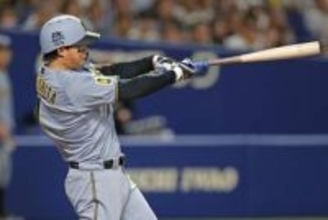 中3―9神（11日）　一発攻勢で阪神が大勝