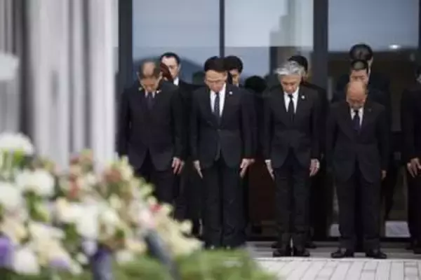 熊本「前震」10年、遺族ら追悼　手合わせ「やるせなさ消えない」