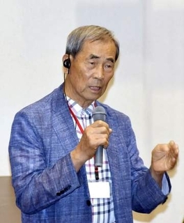 「核兵器を鉄くずにしよう」　原水協の世界大会で各国参加者