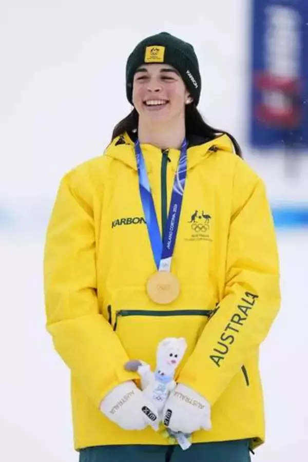モーグル五輪女王、今季は休養　ジャカラ・アンソニー