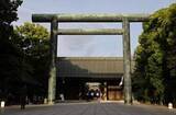「自民幹部、靖国参拝を検討　終戦の日にそろっては異例」の画像1