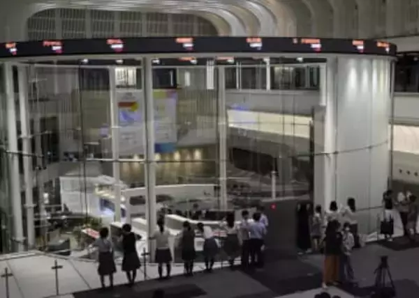 東証終値、5万1307円　史上最高値更新、1088円高