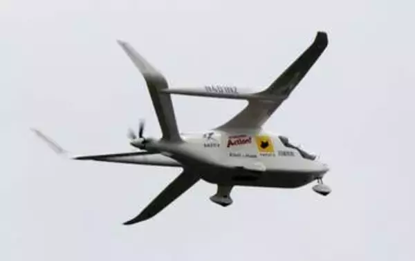 空飛ぶEVトラック飛行、北九州　国内初、実用化へ課題探る