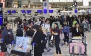 出国税、3千円引き上げが軸　政府与党、観光公害対策財源に