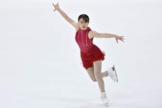 住吉りをんV、中田璃士SP首位　フィギュアの東京夏季大会