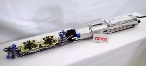 原発ドローン挿入、段差が妨げ　福島第1、3号機の調査