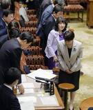 「過去最大122兆円予算成立　26年度当初、参院予算委で可決」の画像1