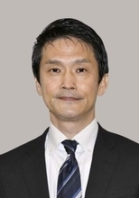 不信任案「他党と連携」　中道代表