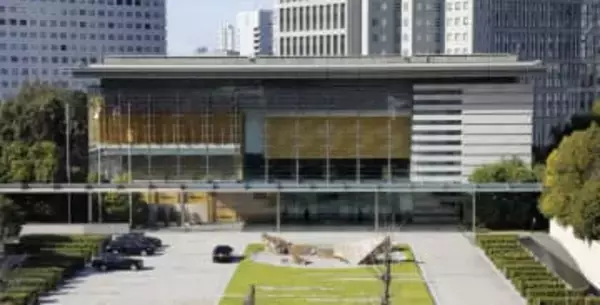 介護報酬、26年度に臨時改定へ　職員処遇改善、補正予算でも支援