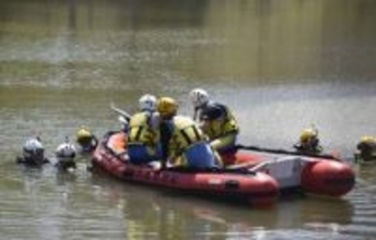 大阪の母娘殺害、室内に血の足跡　スマホや貴重品残り、物色なし