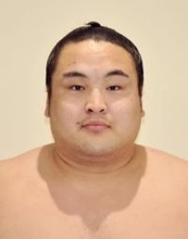 大相撲、幕内の阿武剋が休場　左足首痛める