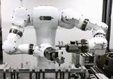 「ロボットが医学実験を自動遂行　東京科学大、都内に拠点オープン」の画像1
