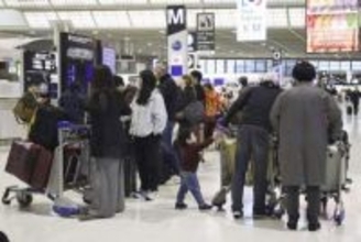 さあGW、早くもにぎわい　海外旅行の出国盛ん