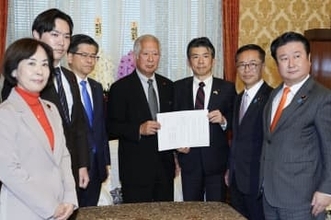 衆院議長に充実審議要請　野党幹部、予算案巡り