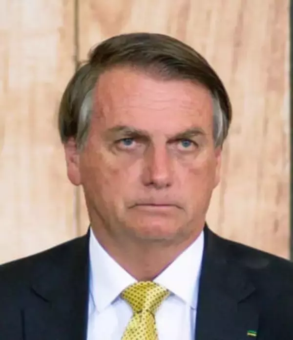 ブラジル前大統領が入院　重い肺炎、収監先から搬送