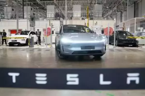 米EVテスラ、上海工場を公開　中国製造業への貢献アピール