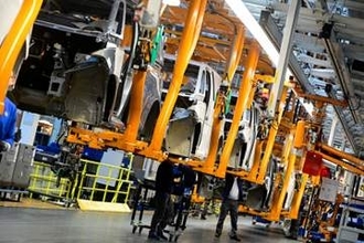 ドイツVW、4工場閉鎖か　31年から、計4万人雇用