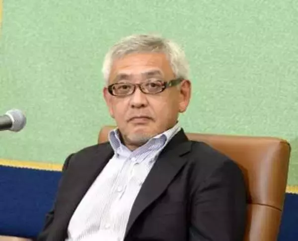 村上氏側、フジ株1％減　市場で売却、4.62％に