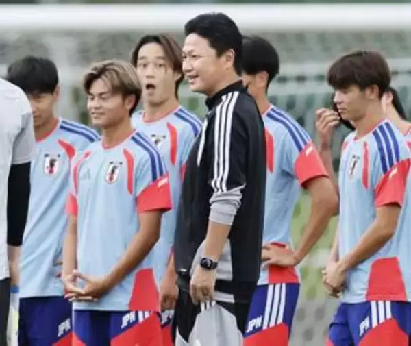 大岩監督、初戦「向かっていく」　サッカー男子、16日に香港戦