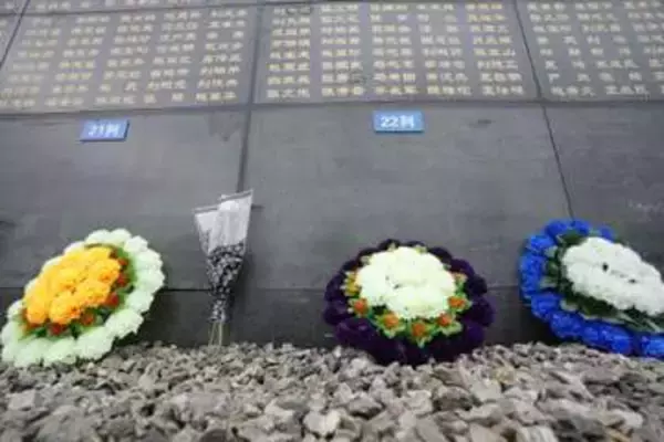 中国、唐山地震から50年　死者24万、文化大革命中の惨事
