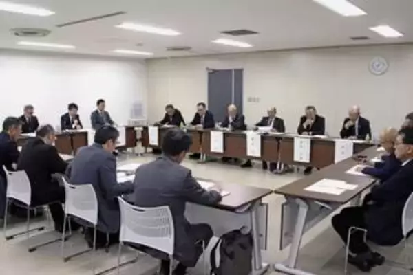サケ資源回復へ稚魚放流見直し　北海道、漁獲数の大幅減で